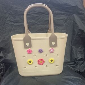 Sturdy Plastic Cream Tote with Added Charms  9"Hx10.5"Lx5"W